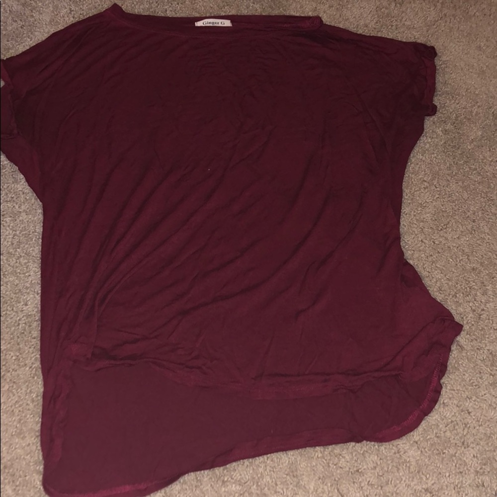 Ginger G tee burgundy